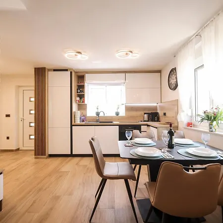 Hidden Oasis - Pool, Playground - 3 Min From The