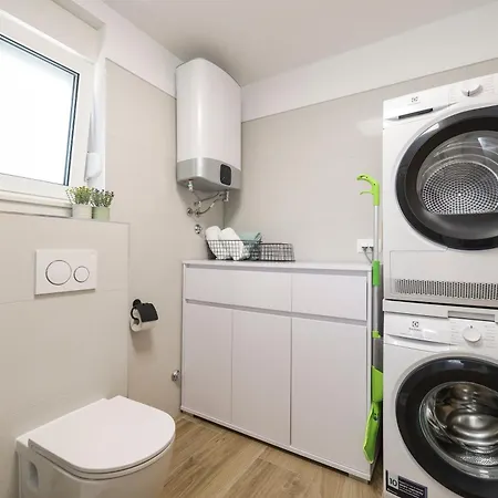 Hidden Oasis - Pool, Playground - 3 Min From The Vir