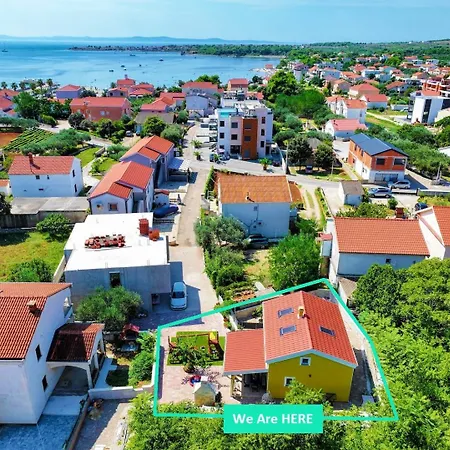 Hébergement de vacances Hidden Oasis - Pool, Playground - 3 Min From The *