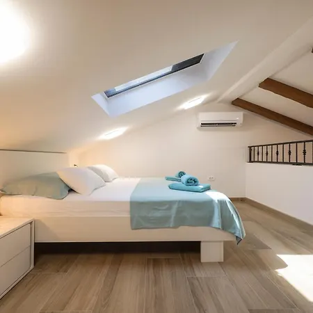 Σπίτι διακοπών House With Playground - 3 Min From The